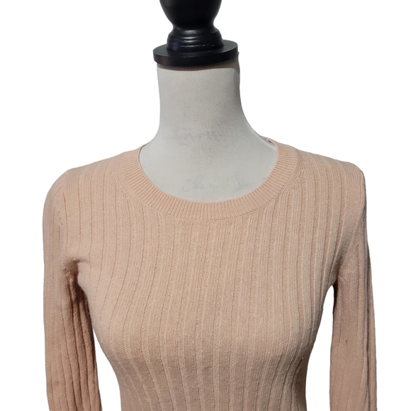 Banana Republic sweater with filpucci yarn long sleeve size extra small - Picture 2 of 7